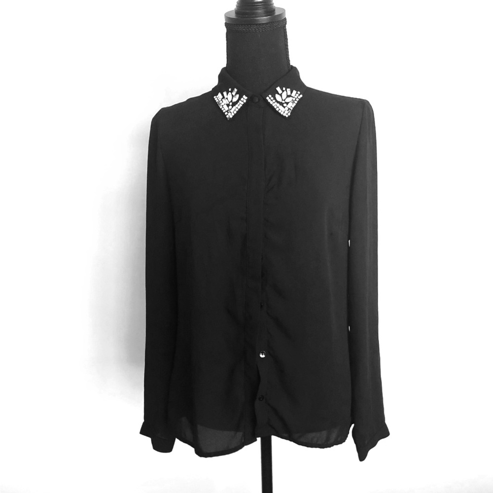 SUPER CUTE GEM STONE COLLAR FOREVER21 SHEER BLOUSE